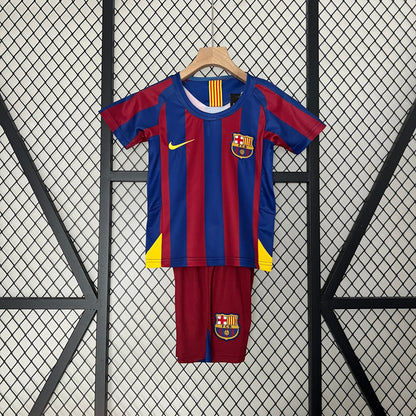 05/06 Kids Retro Barcelona Home Kit