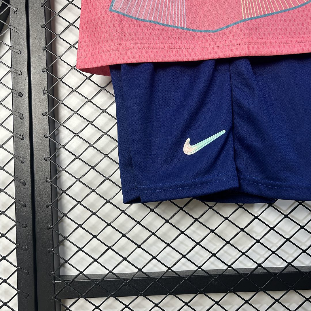 Barcelona "Aurora" Kids Kit
