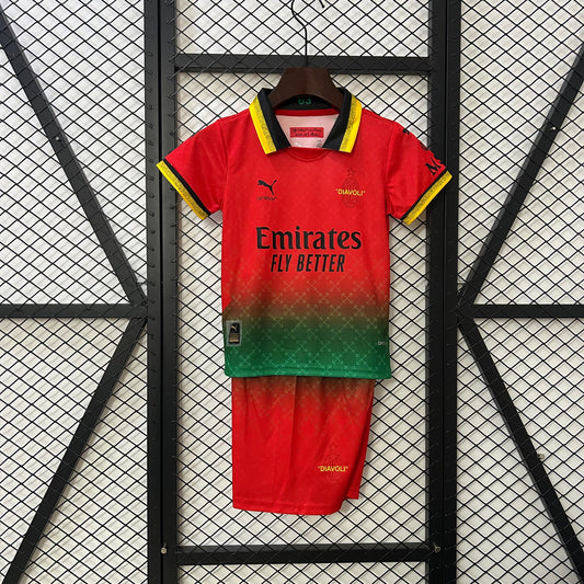 24/25 Kids AC Milan Special Kit