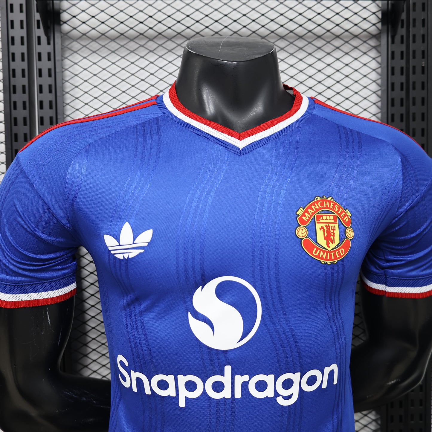 Manchester United “Blue Trinity” Special Kit