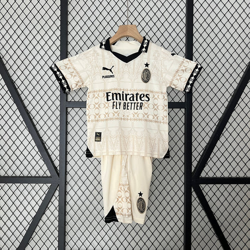 24/25 Kids AC Milan Royal Kit