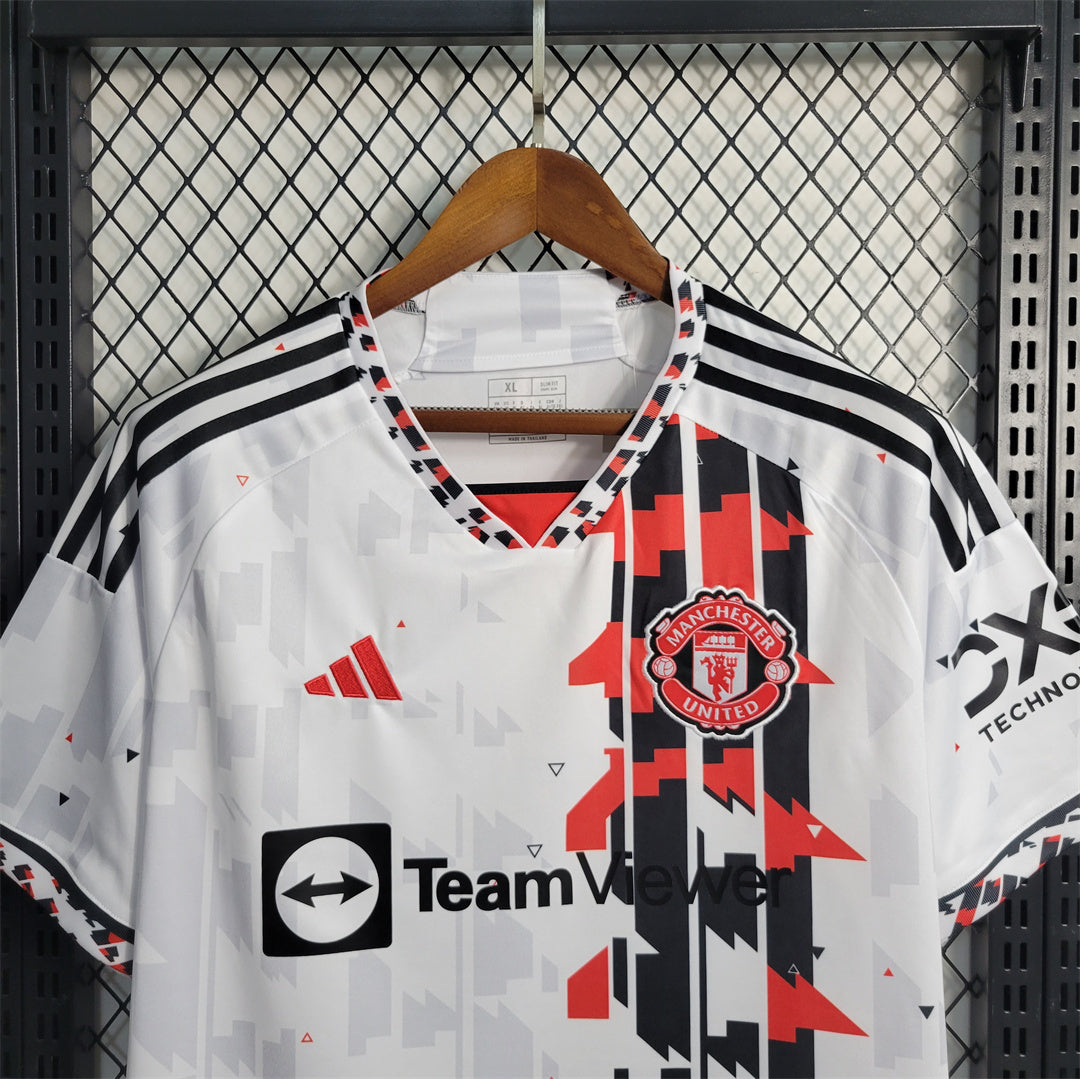 Manchester United “Ice Inferno” Special Kit