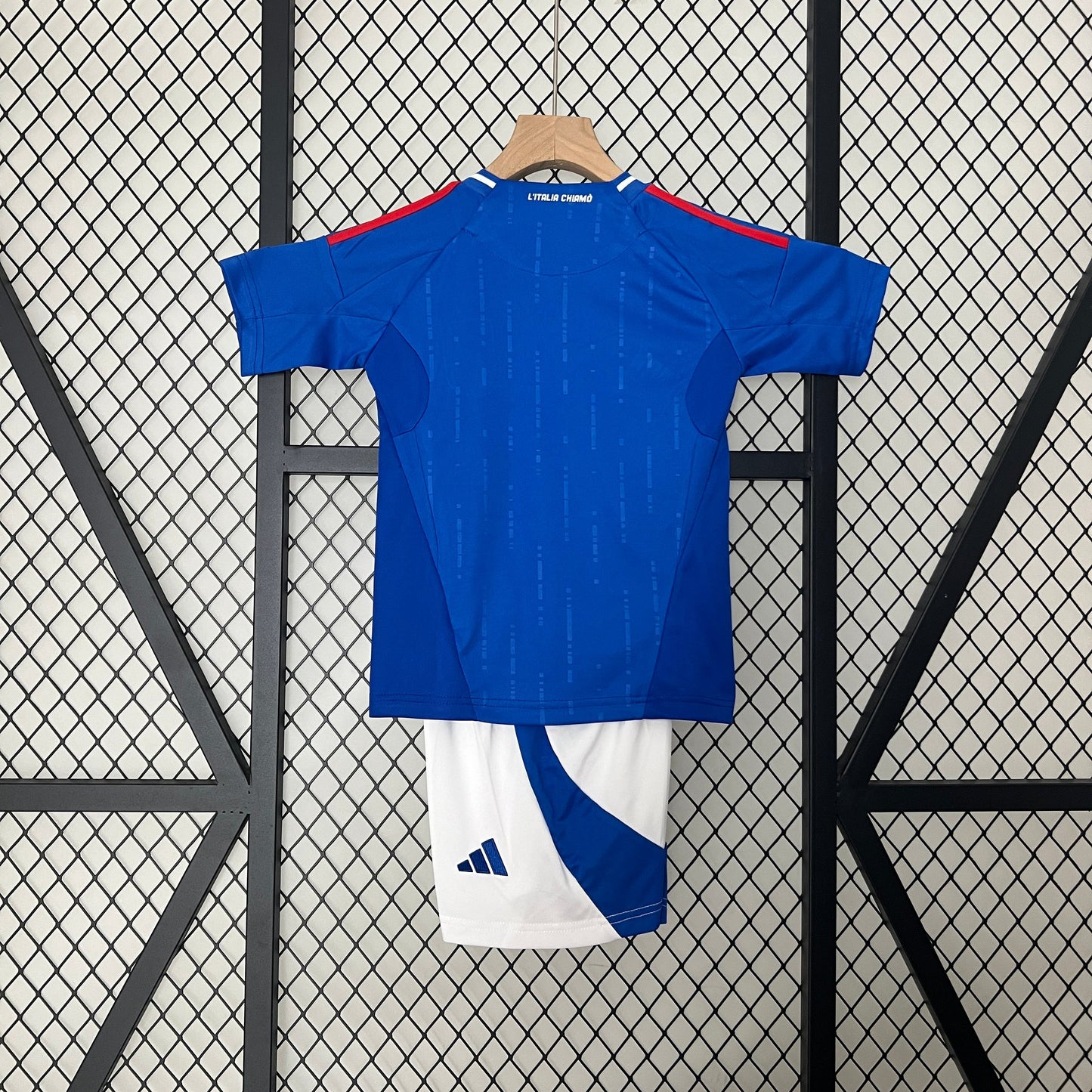 24/25 Kids Italy Home Size Kit