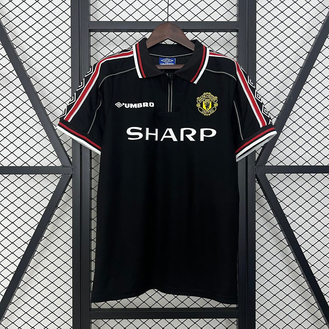 98-99 Manchester United Black Retro Kit