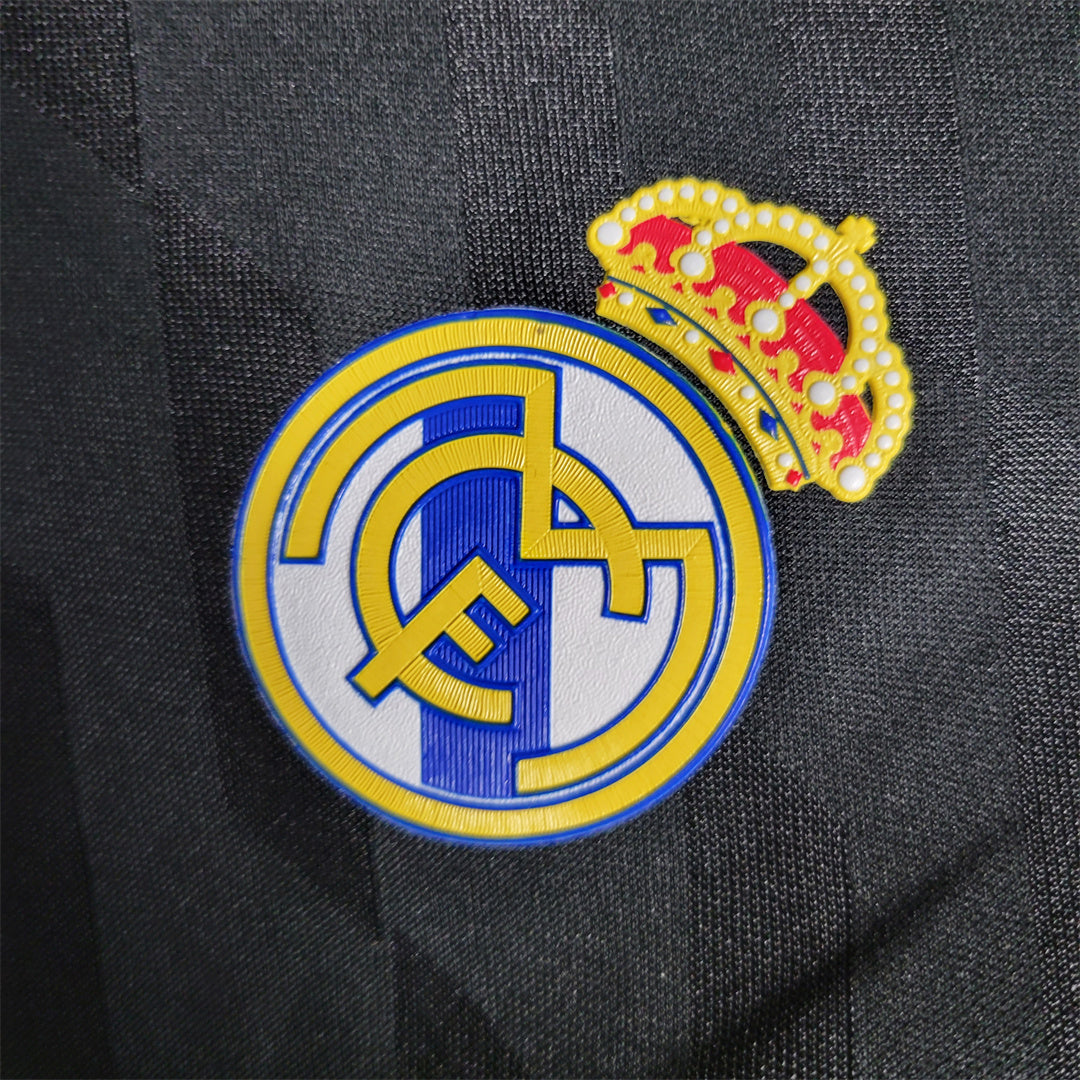 Real Madrid 11/12 Long Sleeve Away Kit