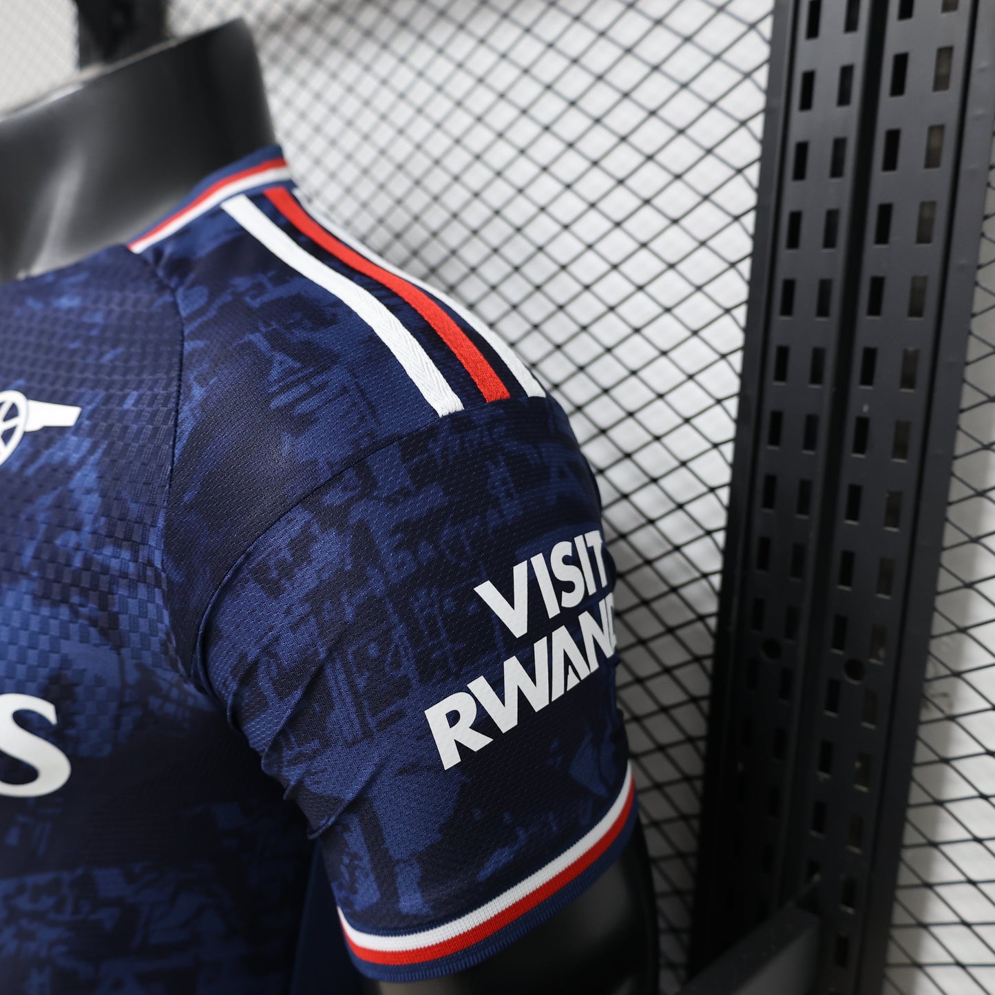 Arsenal “Royal Blue” 26/27 Special Kit