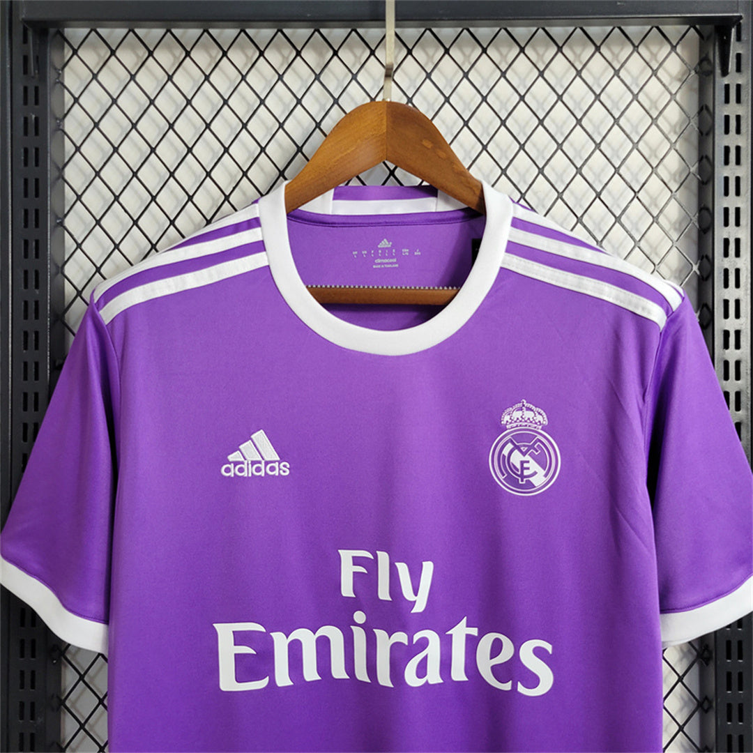 Real Madrid 16/17 Away Kit