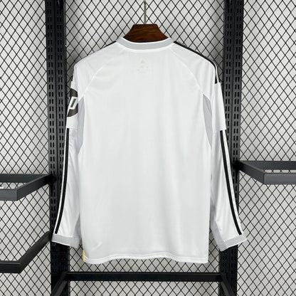 Real Madrid 25/26 Long Sleeve Home Kit