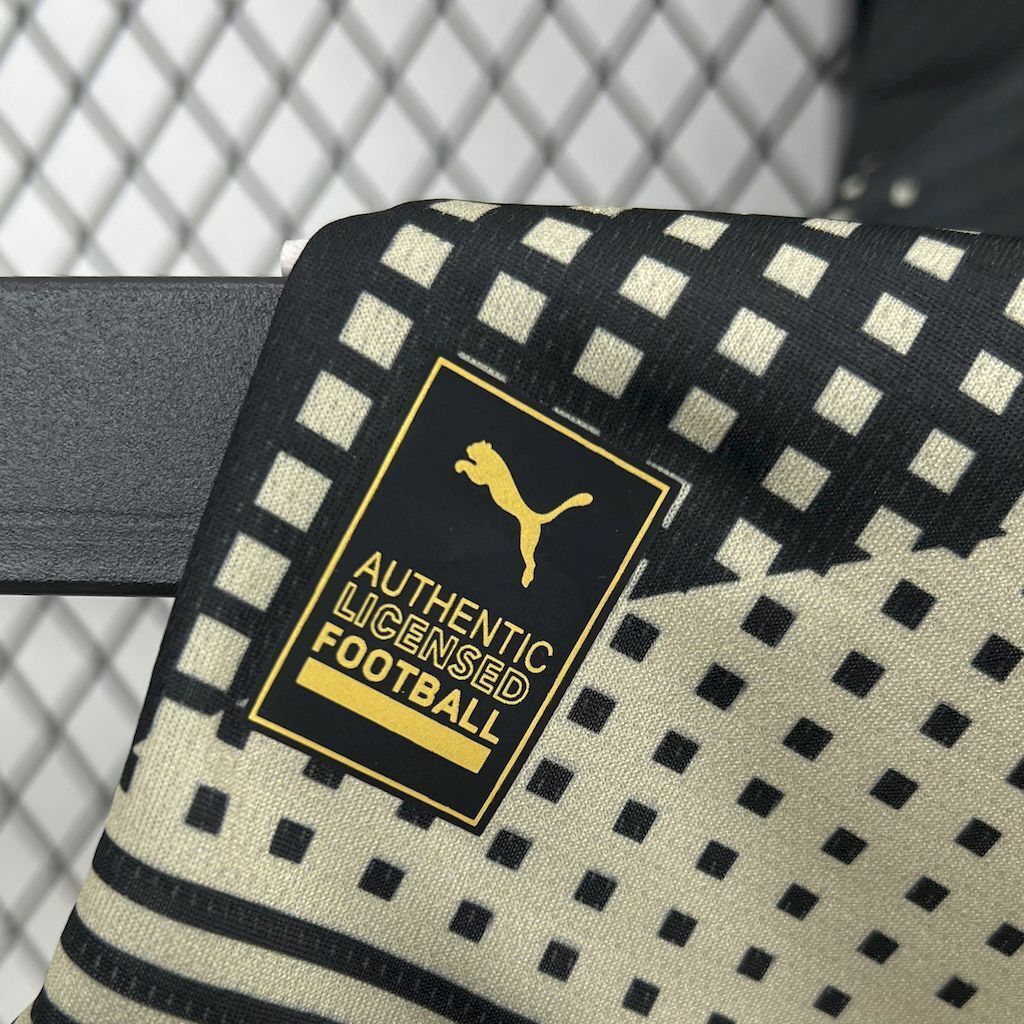 Manchester City 25/26 Kit