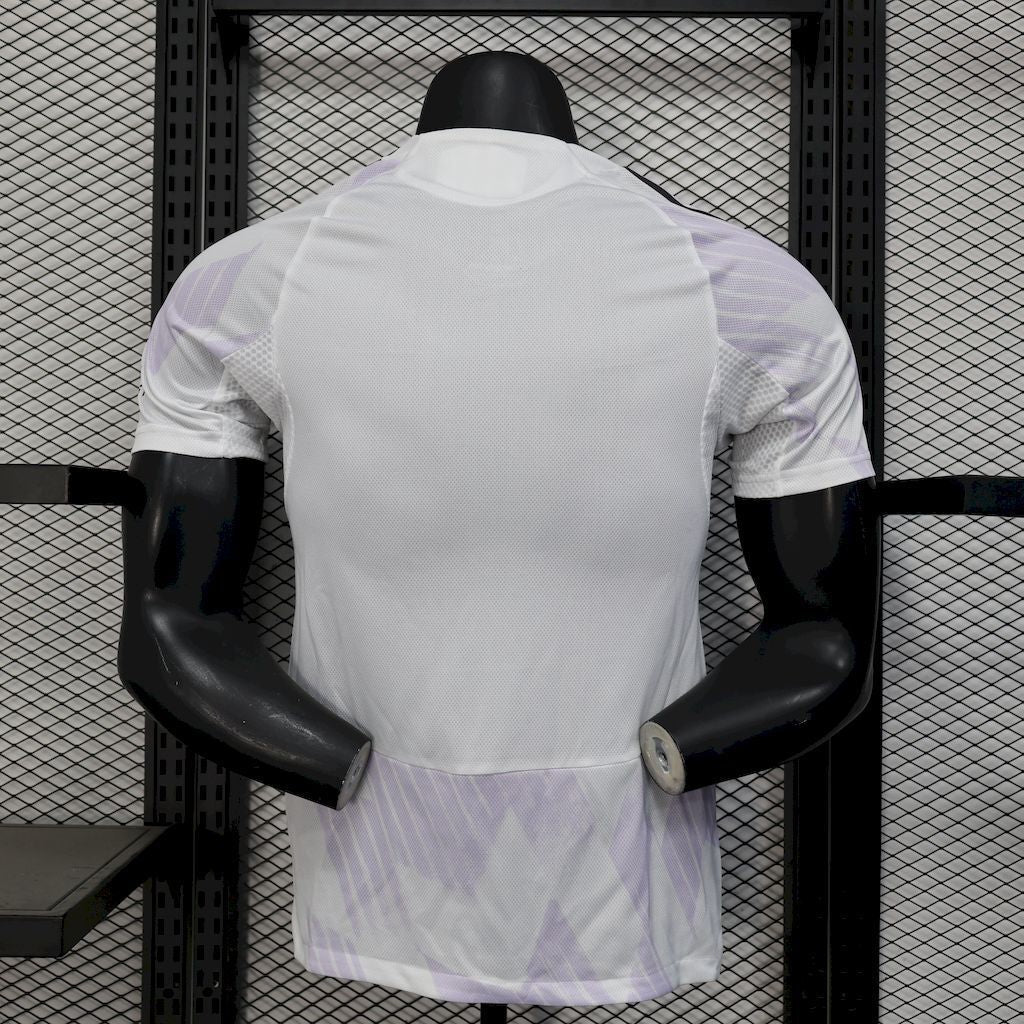 Manchester United 25/26 Away Kit