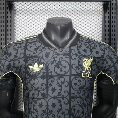 Liverpool “Heritage” Special Kit