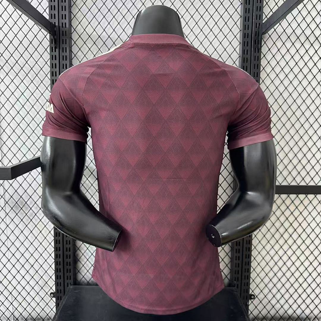 Arsenal “Champions” Kit